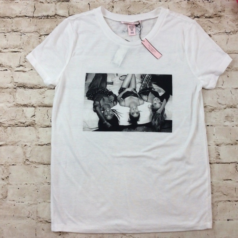 Victorias Secret Top S Graphic Tee shirt